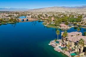Terra Lago Villa Lake, Mountain and Desert view, Coachella Getaway